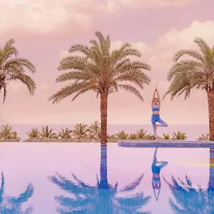 5* فندق دي إل جي دا نانج