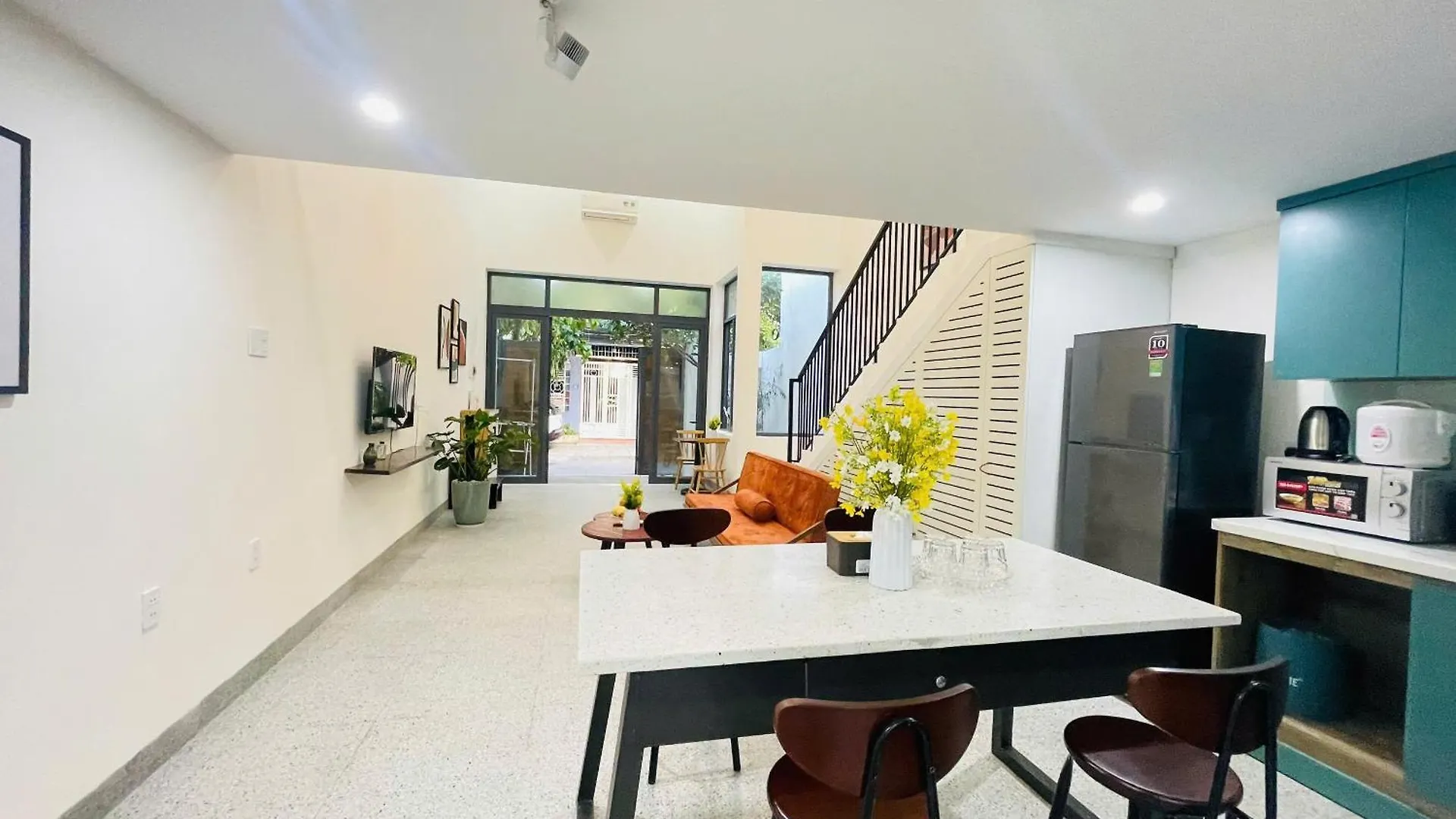 Cozy Modern Loft Near The Beach I Tourist Quarter Da Nang Holiday home