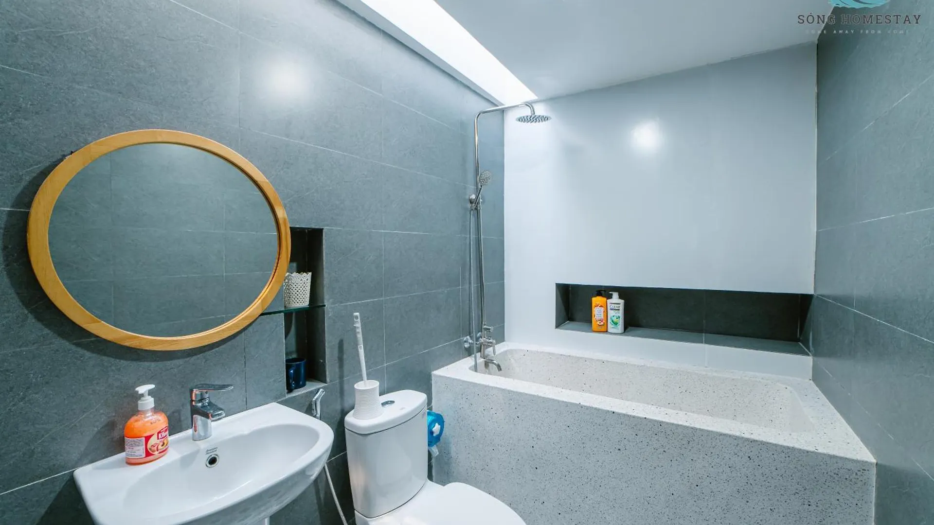 Holiday home Cozy Modern Loft Near The Beach I Tourist Quarter Da Nang Vietnam